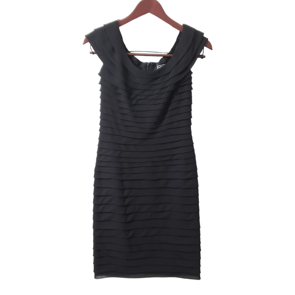 Adrianna Papell Black Cocktail Dress Size 6